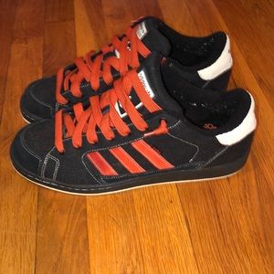 Adidas super skate lo